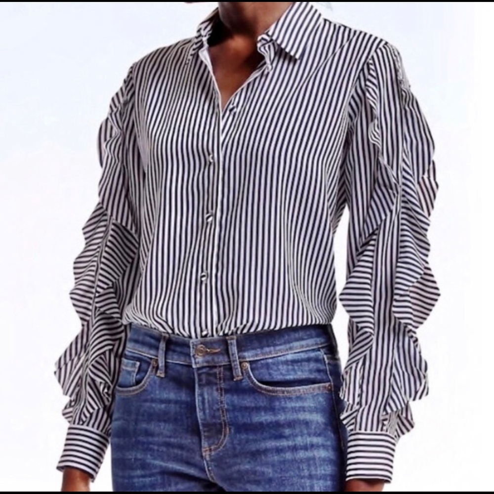 Banana Republic Ruffle Sleeve Button Down Stripe